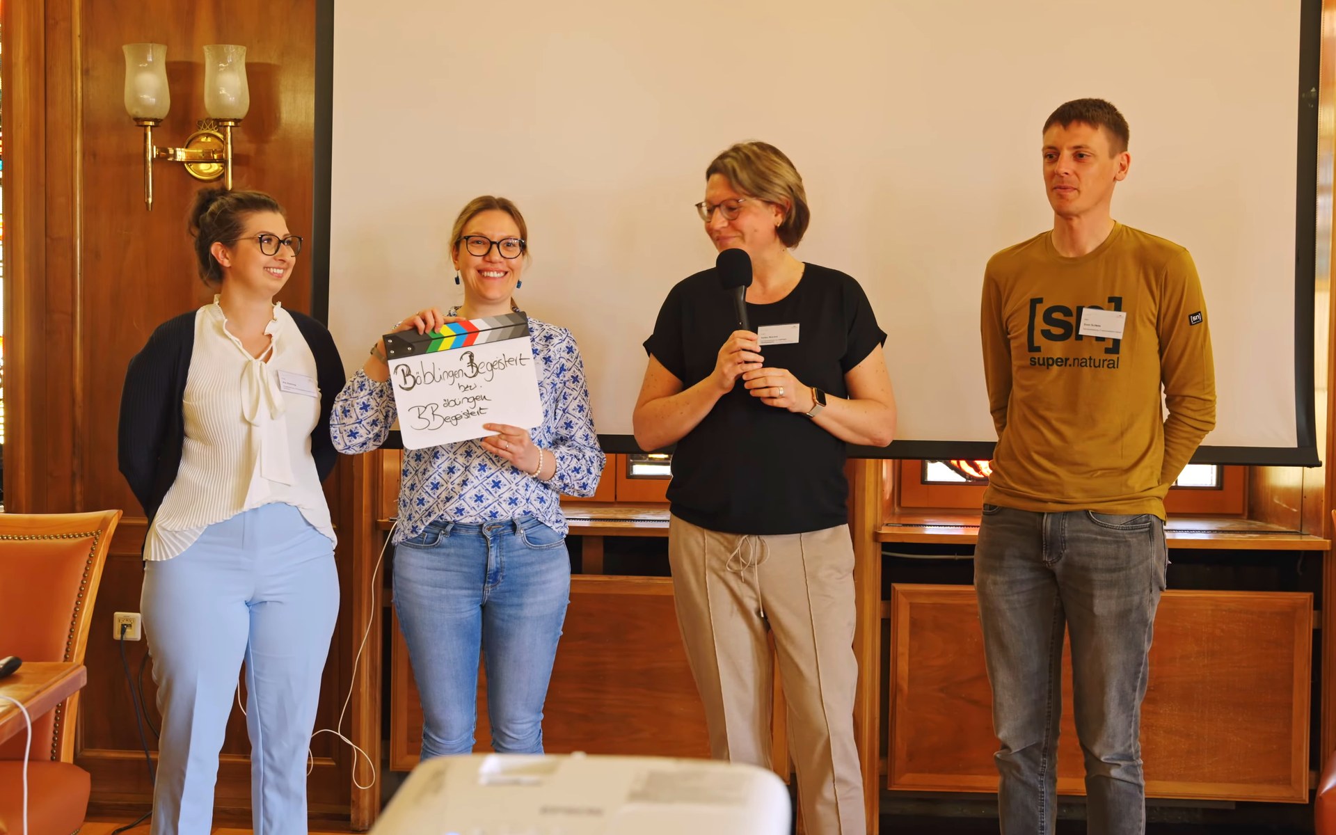 Arbeitgebermarken-Workshop der Stadt Böblingen: Gruppe stellt ihr Ergebnis im Alten Rathaus vor