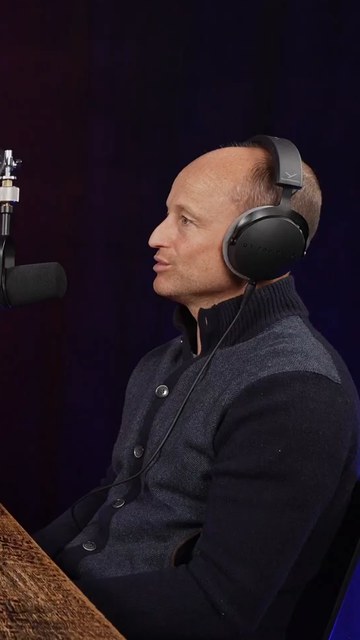 Kurzclip im Hochformat aus dem Lotzer-Podcast