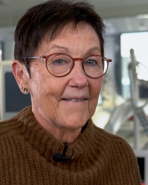 Sabine Gehring, Pflegedienstleitung im Nierenzentrum Freiburg, im Recruiting-Film